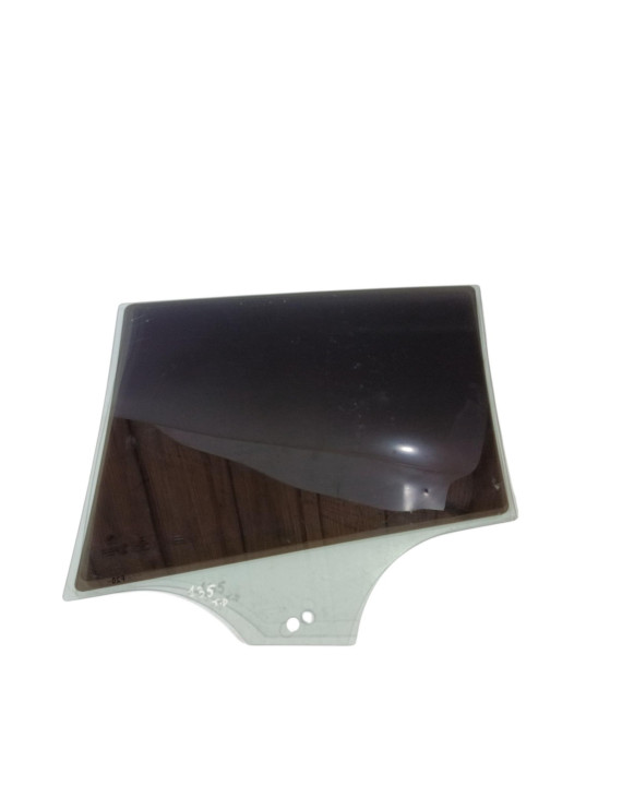 Vidro Porta Traseira Direita BMW 135 2015  
