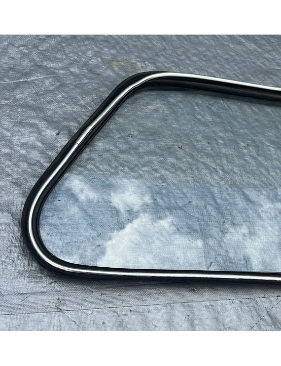 Vidro Traseiro Direito VW Brasília 1973 a 1984  