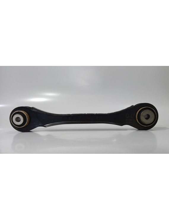 Braço Superior Traseiro Direito BMW 135i 2014 2015	/ 679251701