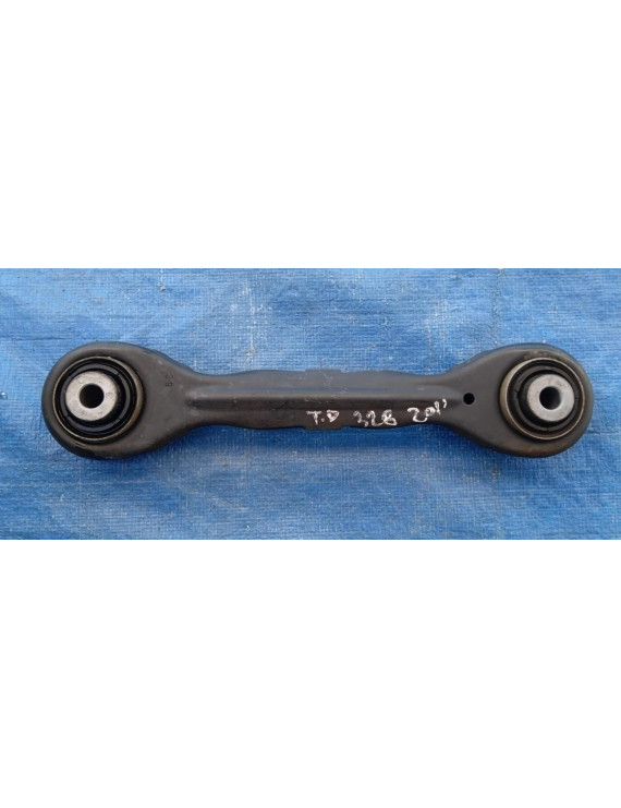 Braço Suspensão Superior Traseira Direita BMW 328i 320i 2011 / 6765425