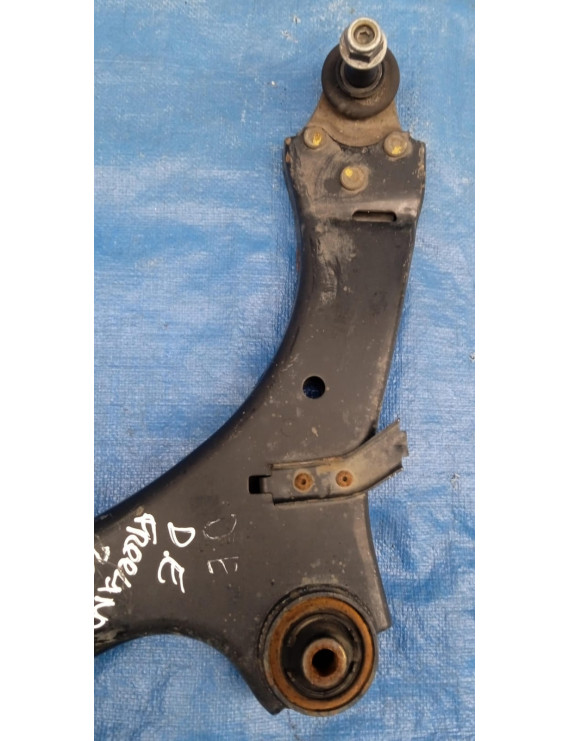 Bandeja de Suspensão Dianteira Esquerda Freelander 2008 - 2015	 