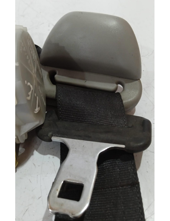 Cinto de Segurança Traseiro Esquerdo Toyota Rav4 2001 - 2005 / H073818
