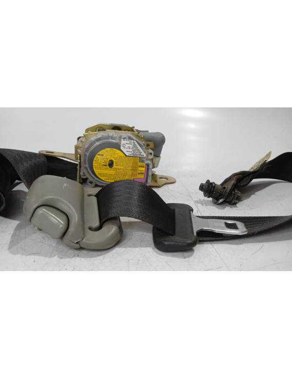 Cinto de Segurança Dianteiro Esquerdo Toyota Rav4 2000 - 2005   	 