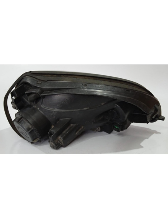 Farol Esquerdo Hyundai Tucson 2004 - 2016 Detalhe