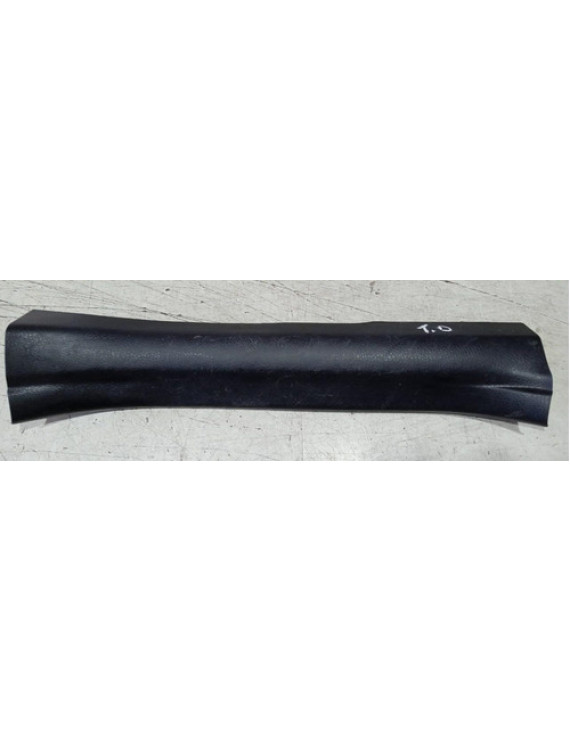 Soleira Traseira Direita Toyota Rav4 2014