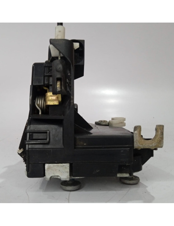 Fechadura Dianteira Esquerda Bmw 320i 1999 - 2005