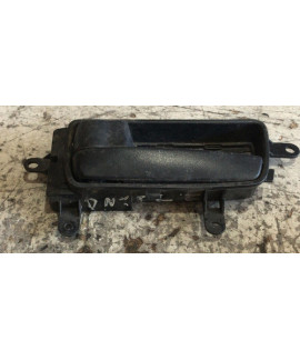 Maçaneta Interna Dianteira Esquerda Sentra 2008 - 2012