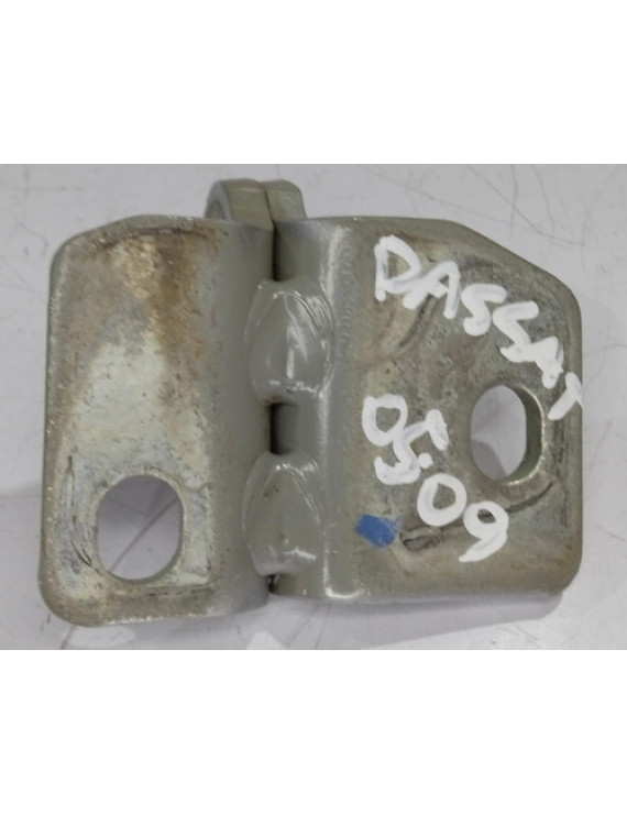Dobradiça Inferior Porta Traseiro Esquerdo Passat 2005