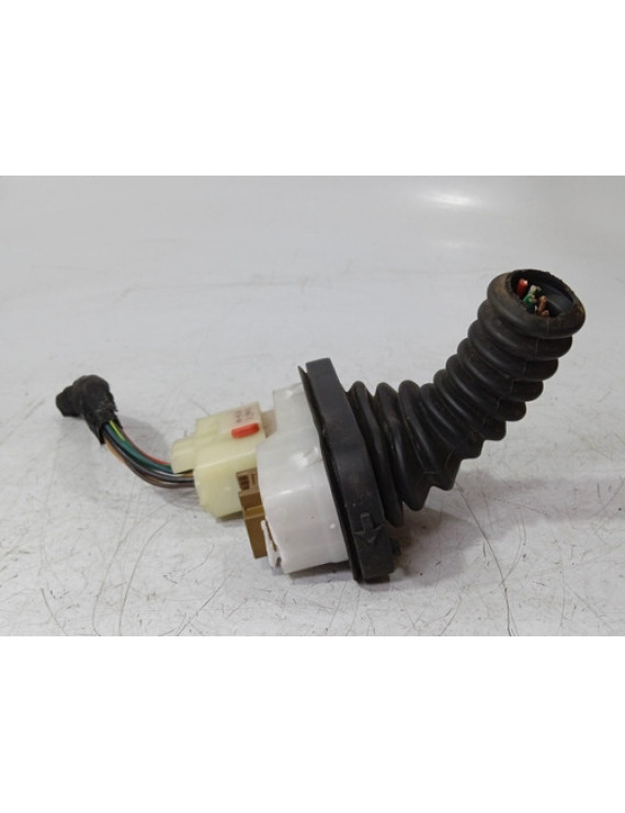 Conector Chicote Pajero Full 2008