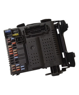 Caixa De Fusíveis Volvo Xc90 2009 - 2015 / 30786579