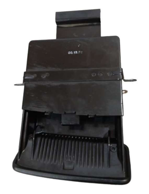 Cinzeiro Sportage 1998 1999 2000 2001 2002    Preto