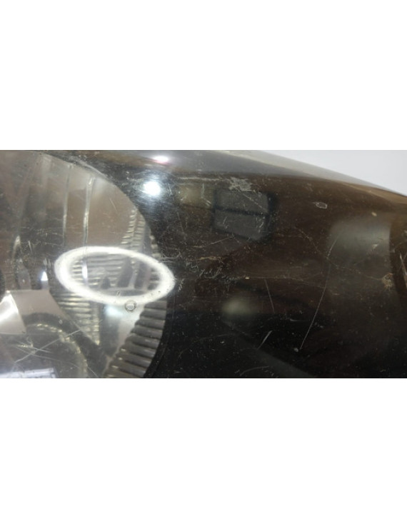 Farol Direito Honda Fit 2003 - 2008 Detalhe