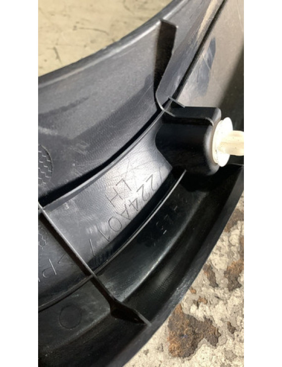 Moldura Acabamento Tras Esq Outlander 08 - 12 7224a017