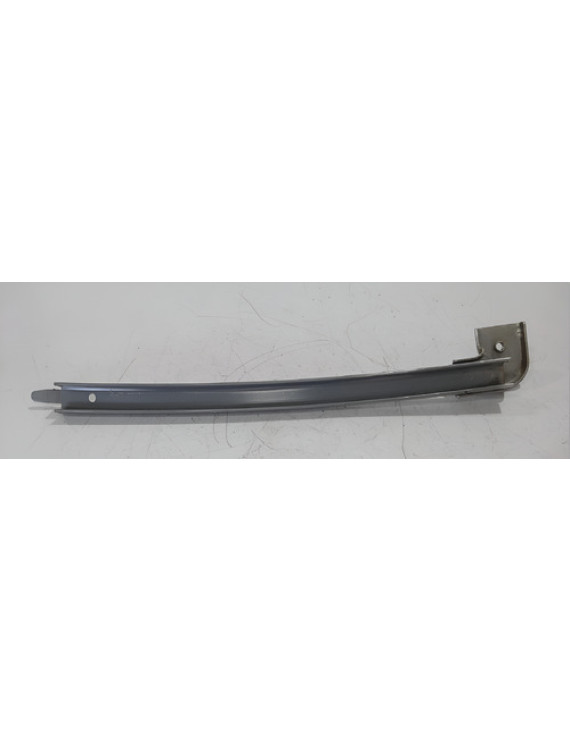 Canaleta Do Vidro Dianteira Direita Toyota Rav4 2001 - 2005 Prateado
