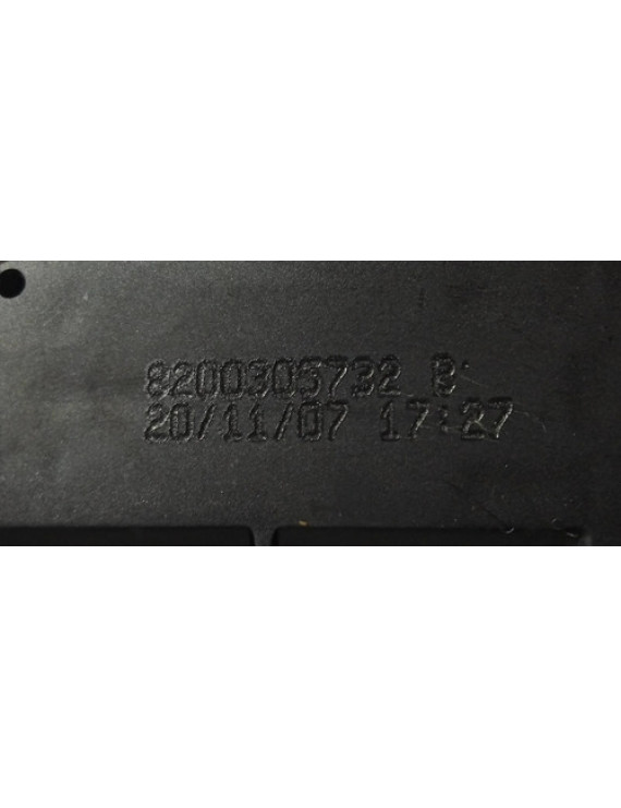 Trava Portinhola Tanque Grand Scenic 2008 - 2012 2008 Preto