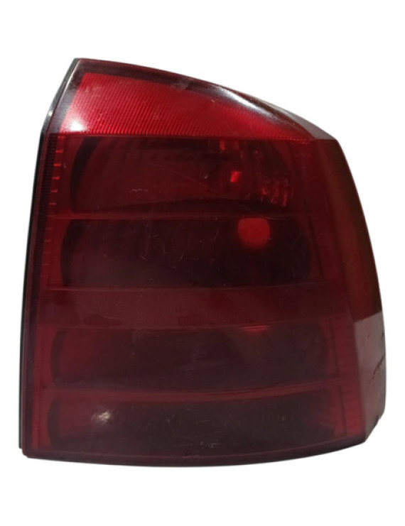 Lanterna Direita Astra Sedan 1999 - 2002 Direito/passageiro Vermelho