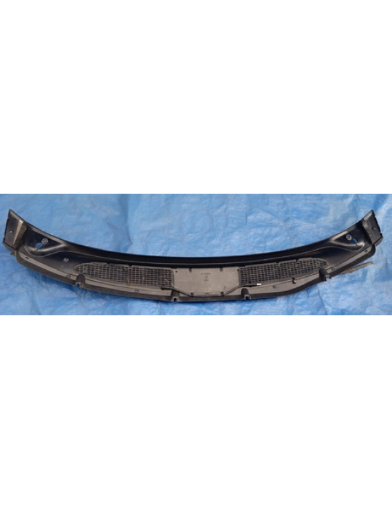 Grade Churrasqueira Grand Caravan 2003 - 2007 Detalhe