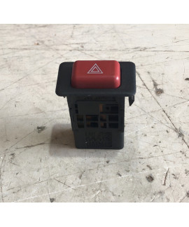 Botão Pisca Alerta Mitsubishi Galant 1999 Preto