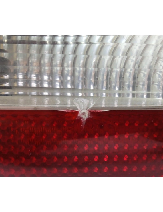 Lanterna Esquerda Audi A3 2001 - 2005 / Detalhe Esquerdo/motorista Vermelho