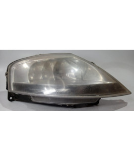 Farol Direito Citroen C3 2002 - 2010 / Detalhe