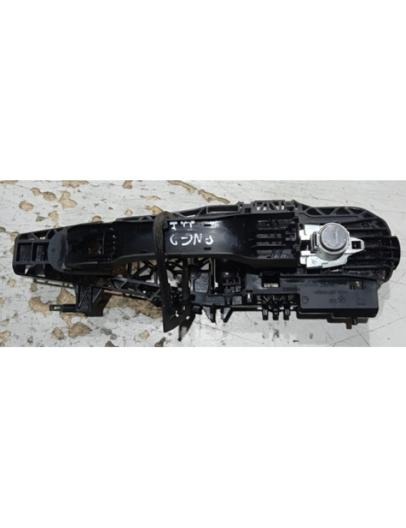 Suporte Da Maçaneta Externa Dianteira Esquerda Renegade 2016 Preto