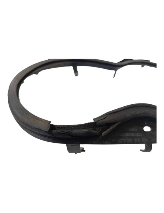 Moldura Vedação Farol Esquerdo Mercedes C320 2001 - 2005