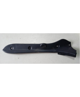 Moldura Esquerda Tampa Traseira Jeep Compass 2021
