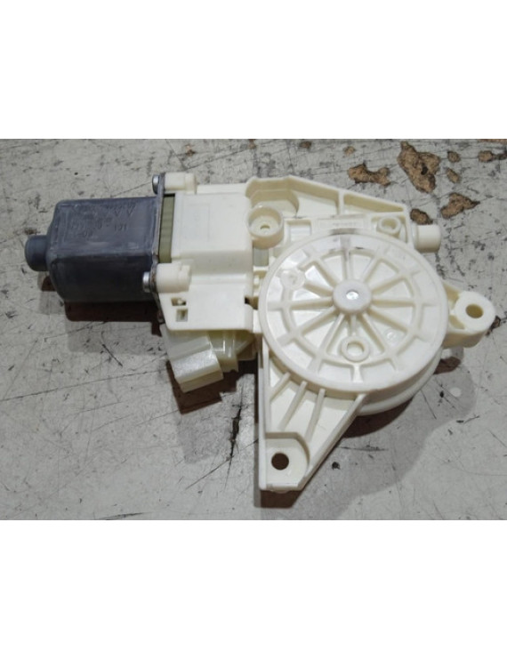 Motor Vidro Dianteiro Direito Mercedes Gla200 2012 - 2018