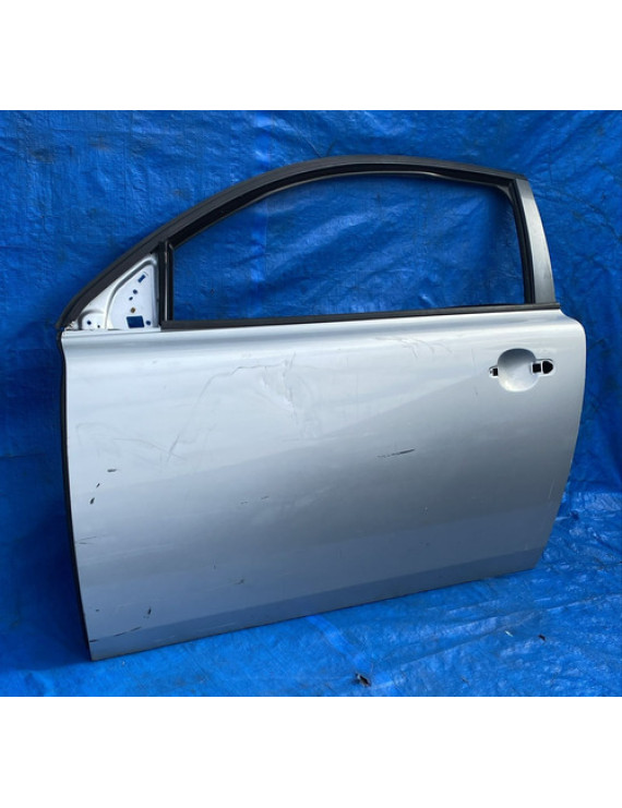 Porta Dianteira Esquerda Volvo C30 2007 Á 2013 Detalhe Dianteira Esquerda Prateado