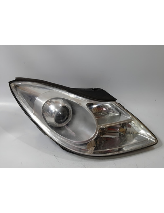 Farol Direito Vera Cruz 2007 - 2012 / Detalhe Direito/passageiro