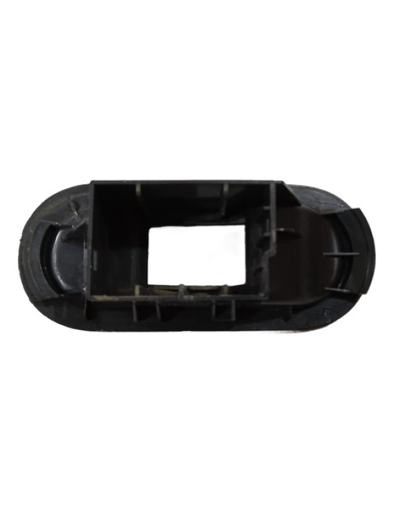 Moldura Botão Do Vidro Traseiro Direito Duster 2014 2015