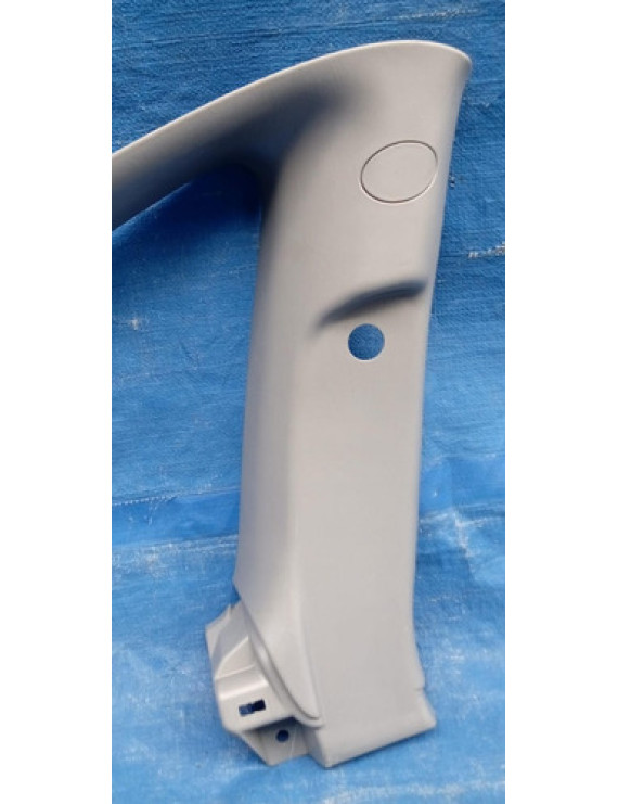 Acabamento Porta Malas Esquerdo Toyota Rav4 2000 - 2005
