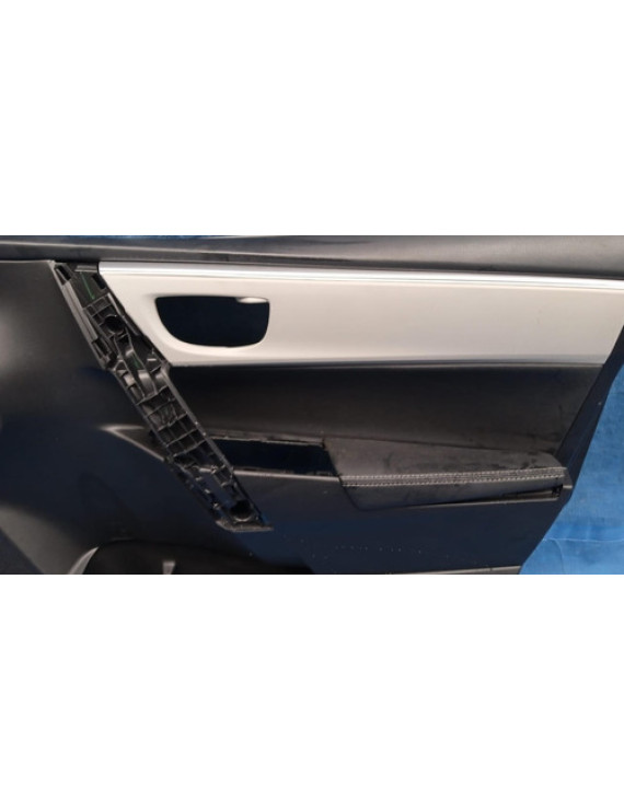 Forro Porta Dianteira Direita Corolla 2016 - 2019 Preto