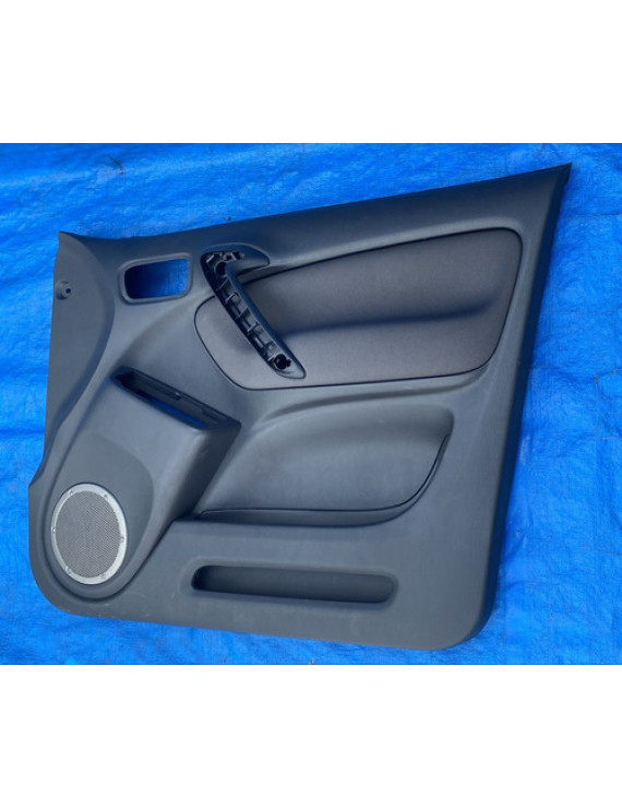 Forro De Porta Dianteira Direita Toyota Rav4 2001 A 2005