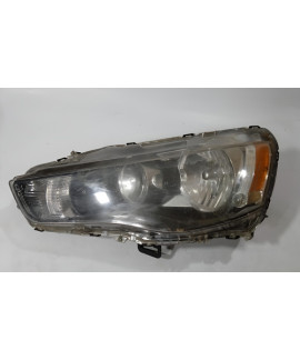 Farol Esquerdo Lancer 2011 2012 2013 2014 / Detalhe Esquerdo/motorista Farol Esquerdo Lancer 2011 2012 2013 2014 / Detalhe Esquerdo/motorista