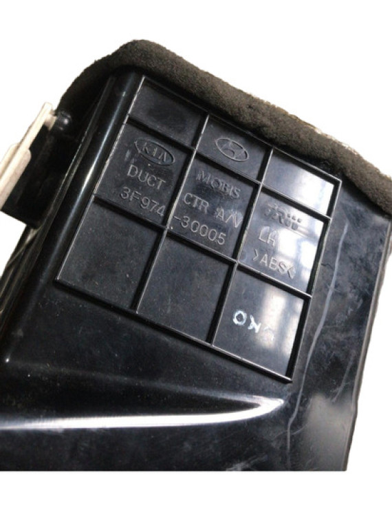 Difusor De Ar Lado Esquerdo Kia Opirus 2007