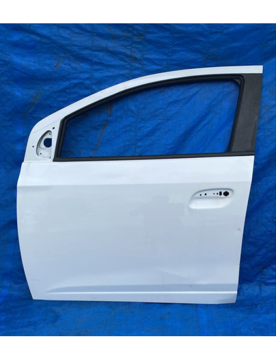 Porta Dianteira Esquerda Onix 2013 - 2019 / Detalhes