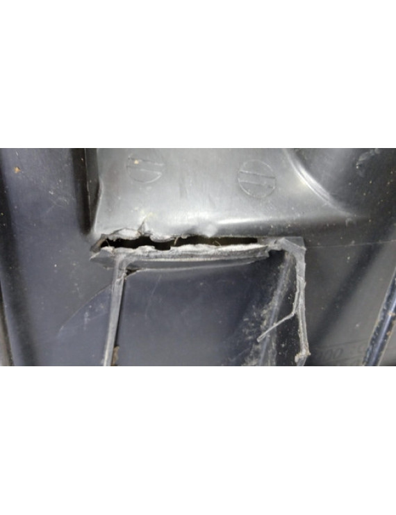 Farol Lado Esquerdo Hyundai Hr 2005 - 2012 Avarias