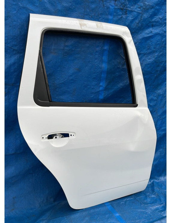 Porta Traseira Direita Duster Oroch 2016 A 2021 Avaria Branco