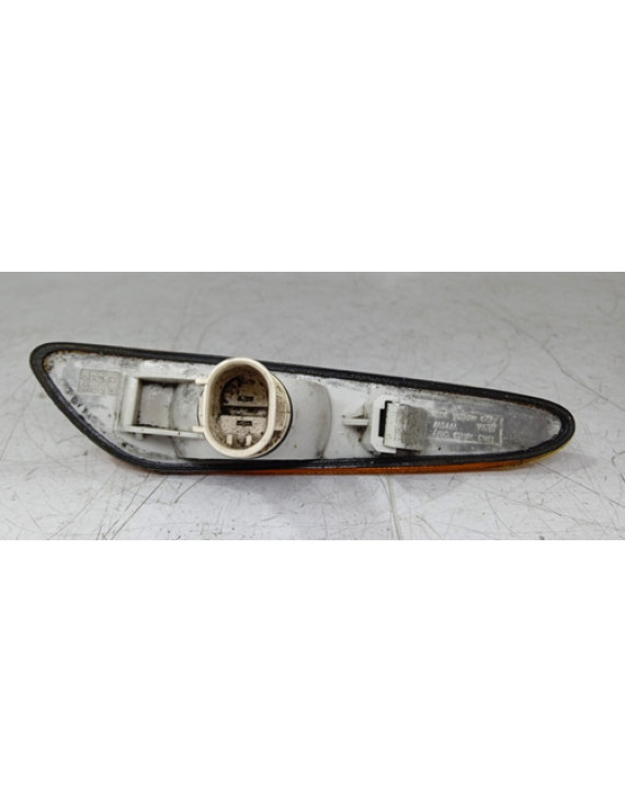 Pisca Paralama Esquerdo Bmw 323 E46 2001