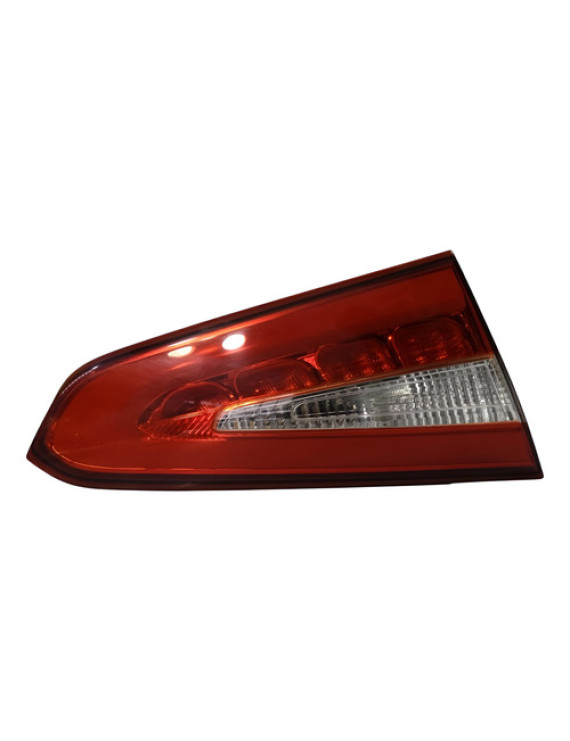 Lanterna Esquerda Tampa Cerato 2014 2015 2016 2017 Esquerdo/motorista Vermelho