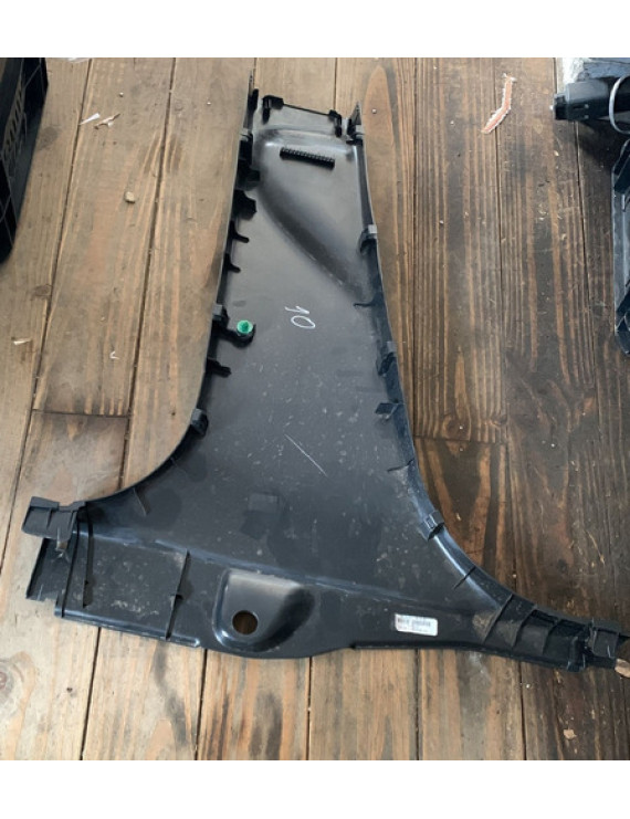 Acabamento Superior Coluna Central L Direito Honda Hrv 2018