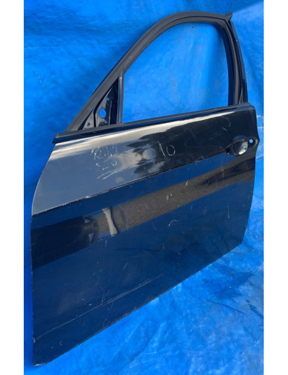 Porta Dianteira Esquerda Bmw 320 2005 A 2012 / Detalhe Dianteira Esquerdo Preto