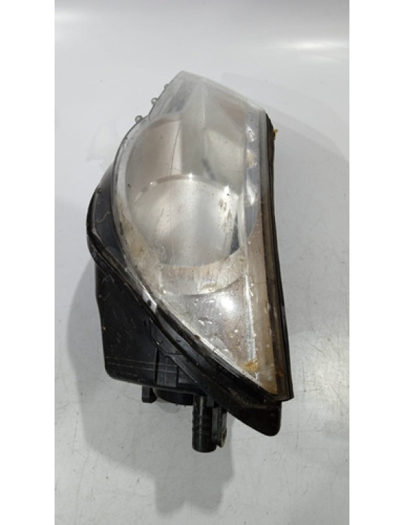 Farol Esquerdo Tiguan 2009 2010 2011  / Detalhe