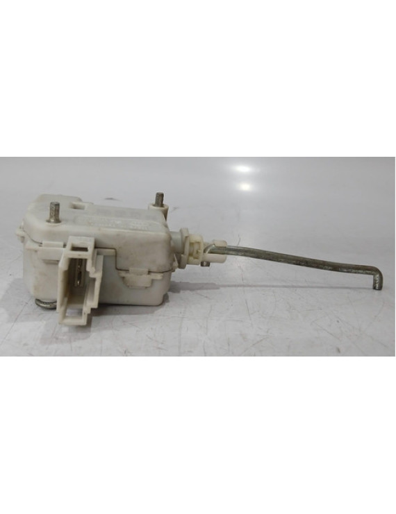 Trava Tranca Porta Malas Golf 1999 - 2005