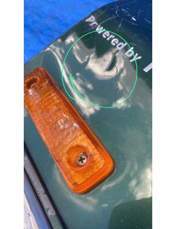 Paralama Direito Ssangyong Musso 1993 A 2007 / Detalhe