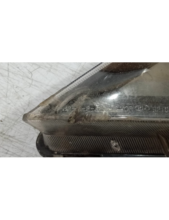Farol Esquerdo Sportage 2012 2013 2014 2015 2016 / Detalhe