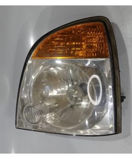 Farol Lado Esquerdo Hyundai Hr 2005 - 2012 Avarias