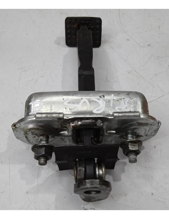Limitador Porta Traseira Esquerda Kia Opirus 2006 - 2010