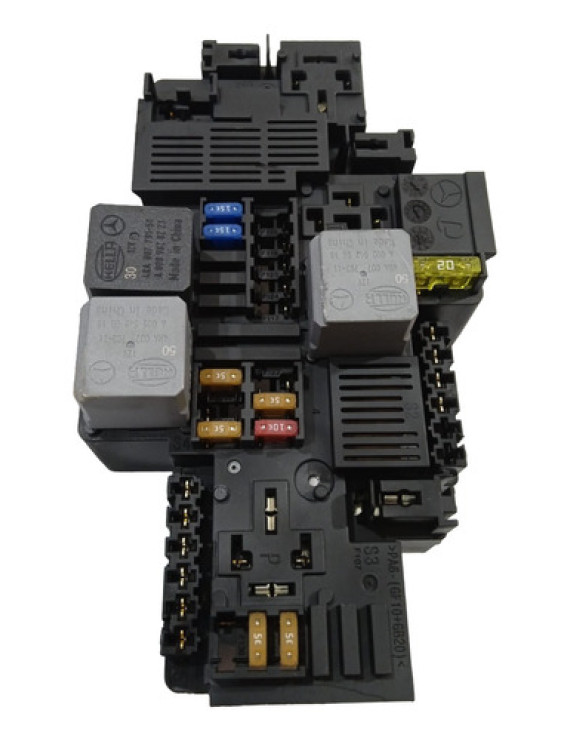 Caixa Fusíveis Motor Mercedes E300 Glc 2020 / A2139065706   